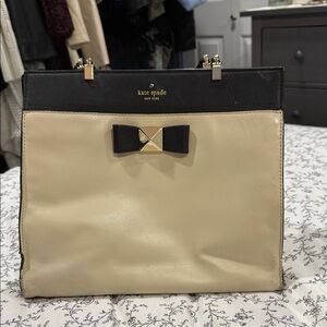 Kate Spade Black and Cream Shoulder Bag